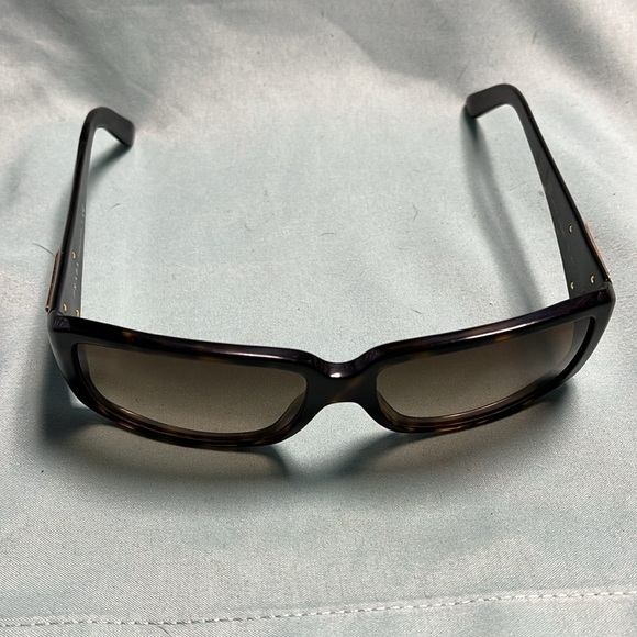PRADA SUNGLASSES - Picture 6 of 11